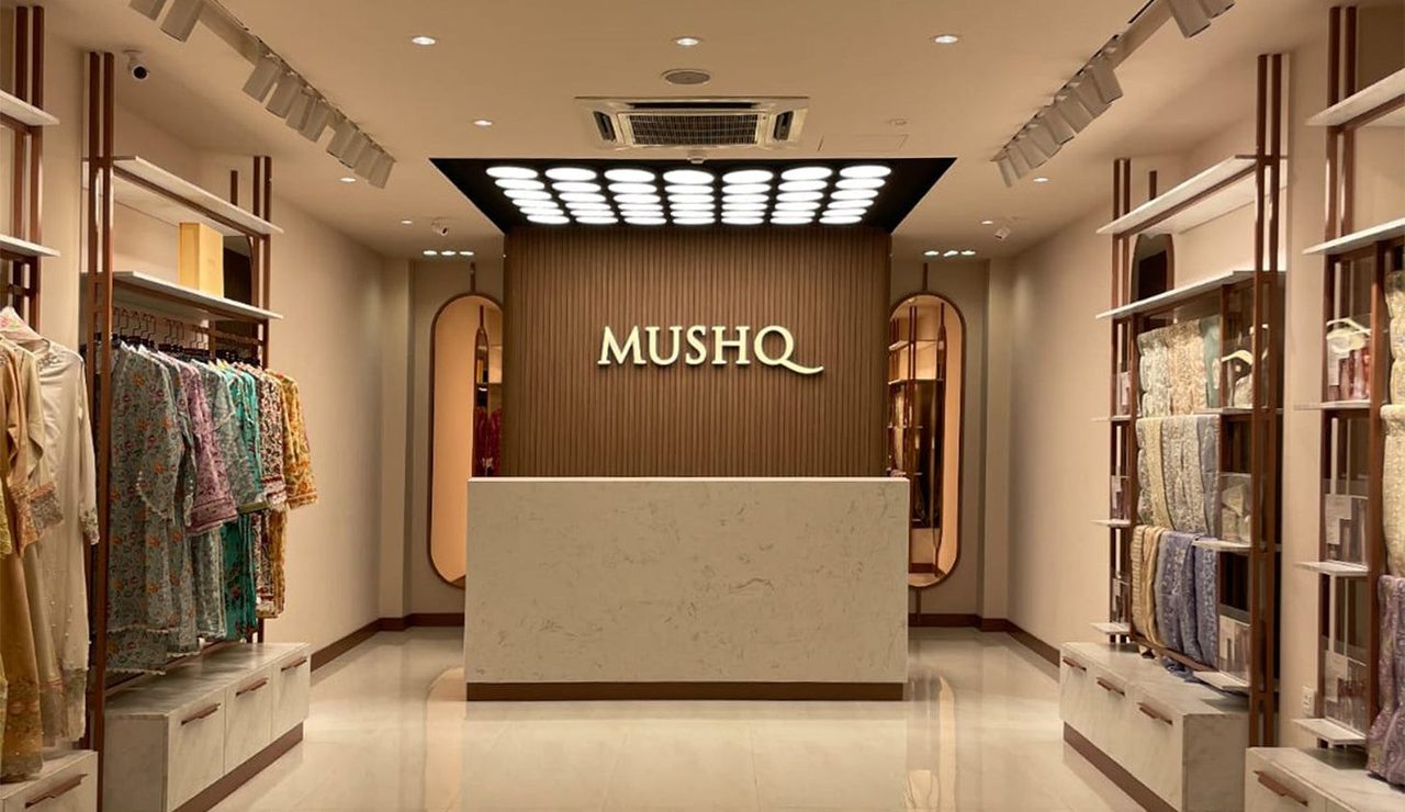 Mushq cover